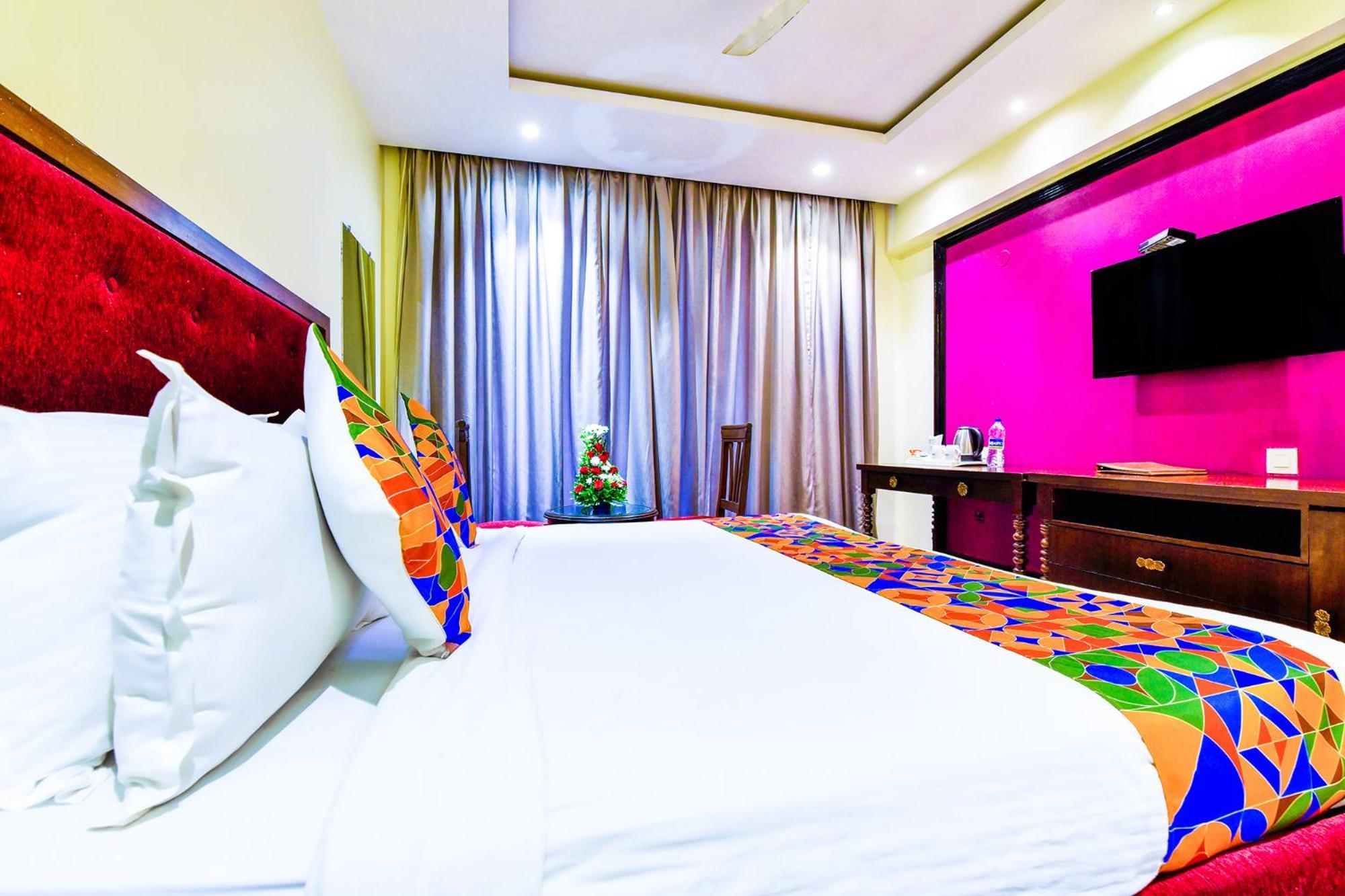 Fabhotel Prime The King'S Court - Nr Calangute Beach ภายนอก รูปภาพ